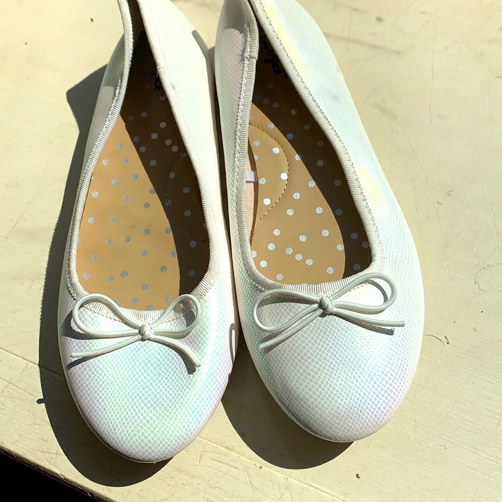 Girls Slip on Dress Shoes.